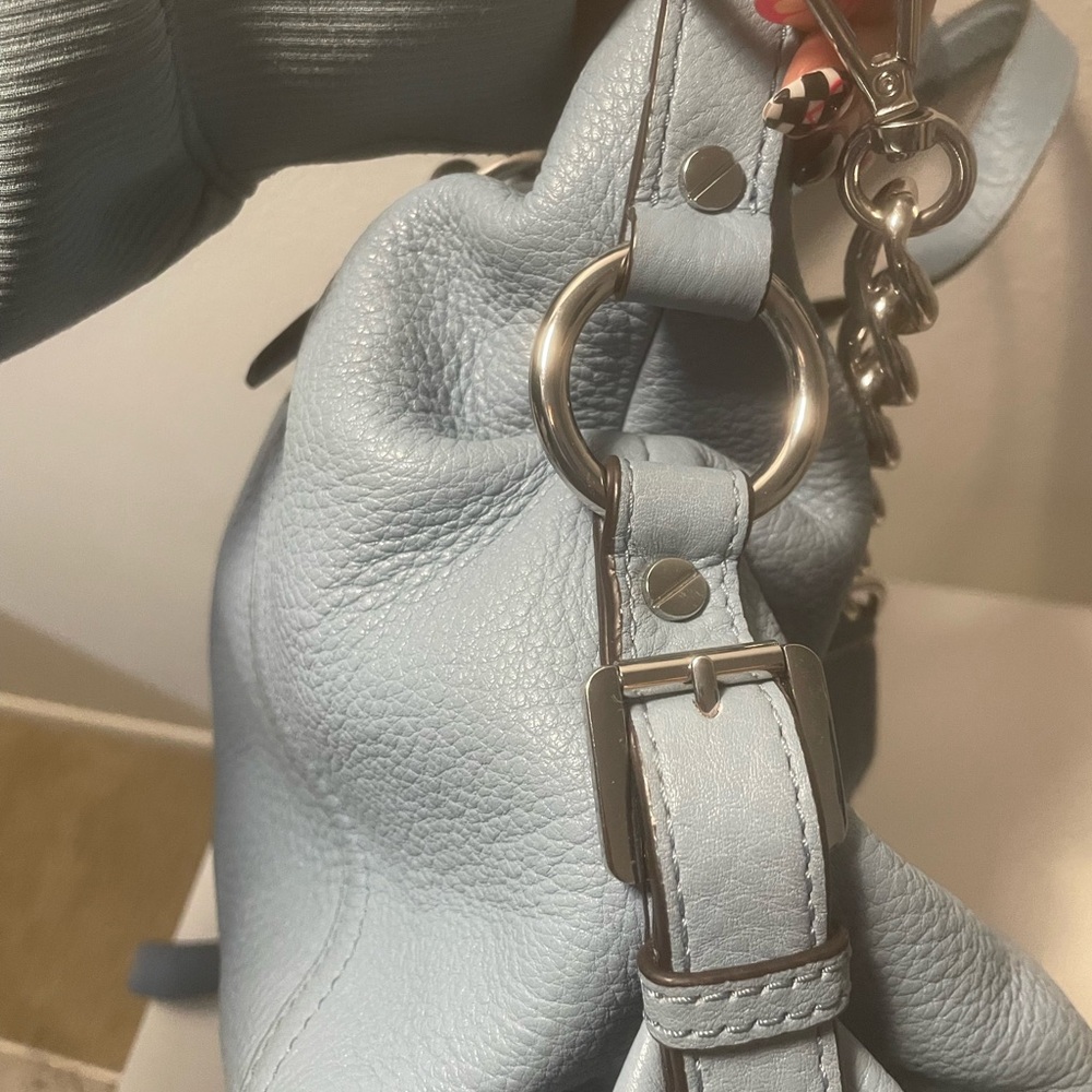 🩵 Michael Kors Light Blue Leather Shoulder Bag - Picture 5 of 13
